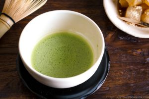 Matcha-Japanese-Green-Tea-BestRecipeFinder